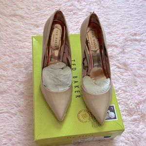 Ted Baker-Nude pump worn once, 6.5!